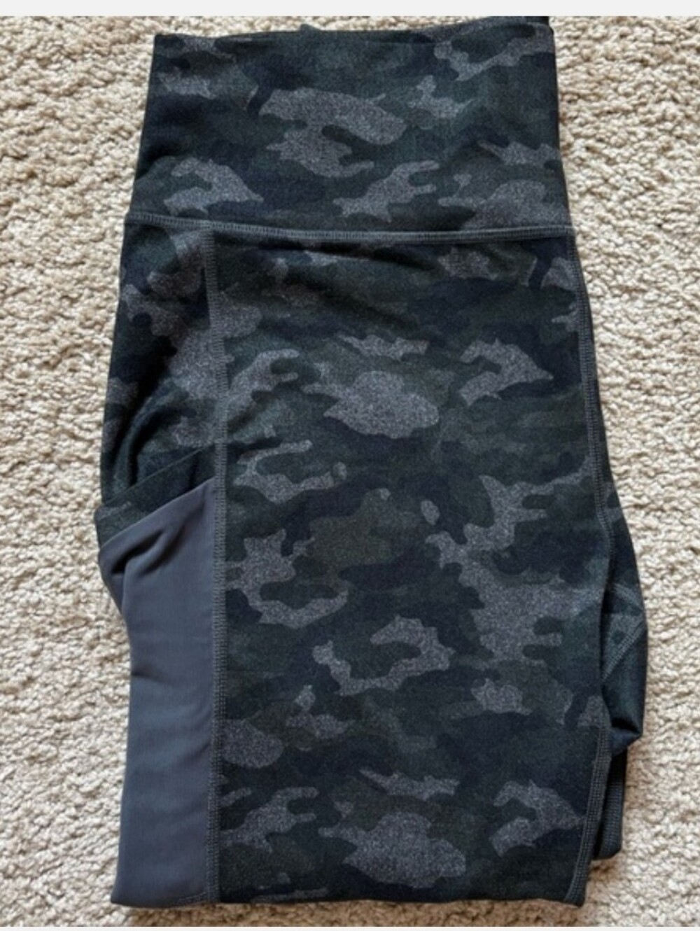 FABLETICS On-The-Go PowerHold® High-Waisted Capri